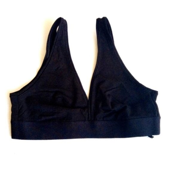 TNA Triangle Style Black Bralette Size L NWOT - Picture 8 of 12
